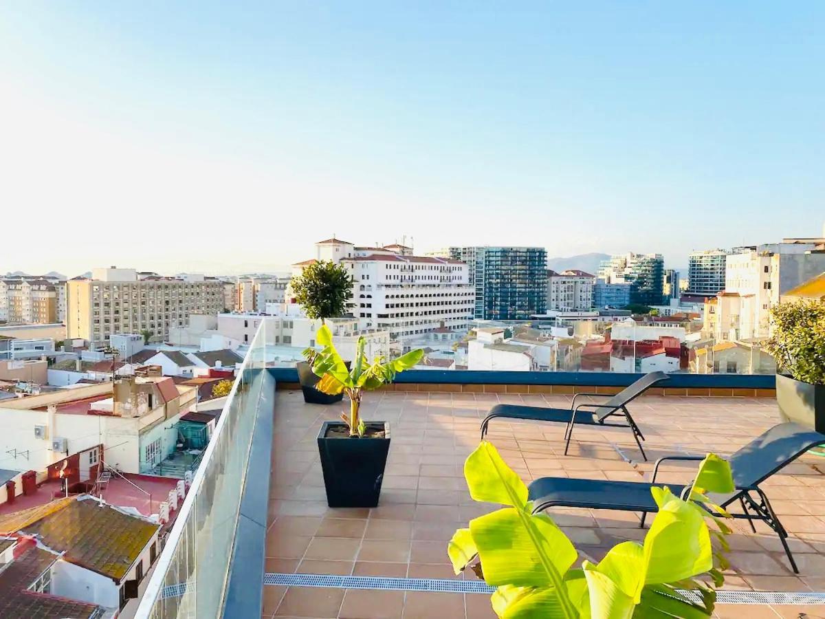 Gibraltar Central Suites Exterior foto